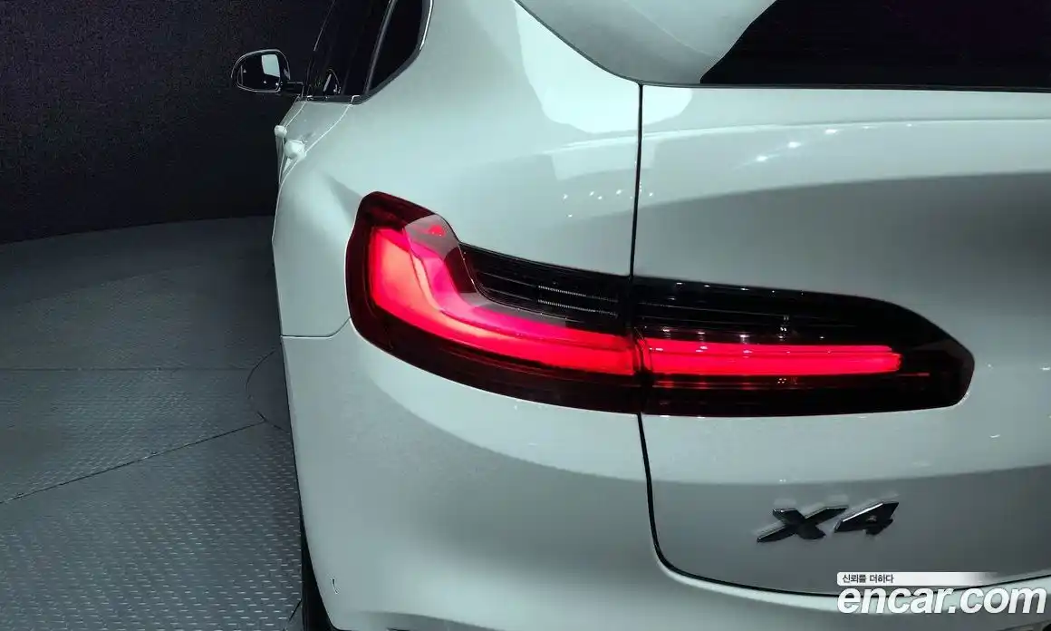 BMW X4 2021 2.0 гидро, фото 26
