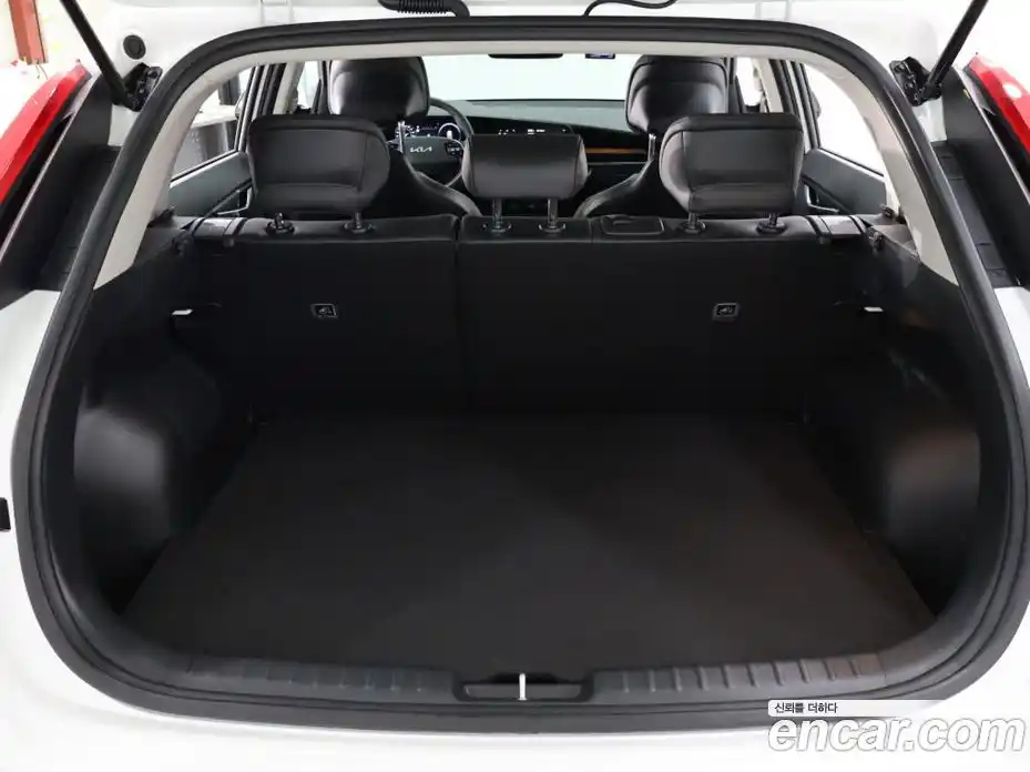 Kia Niro 2024 гидро, фото 18