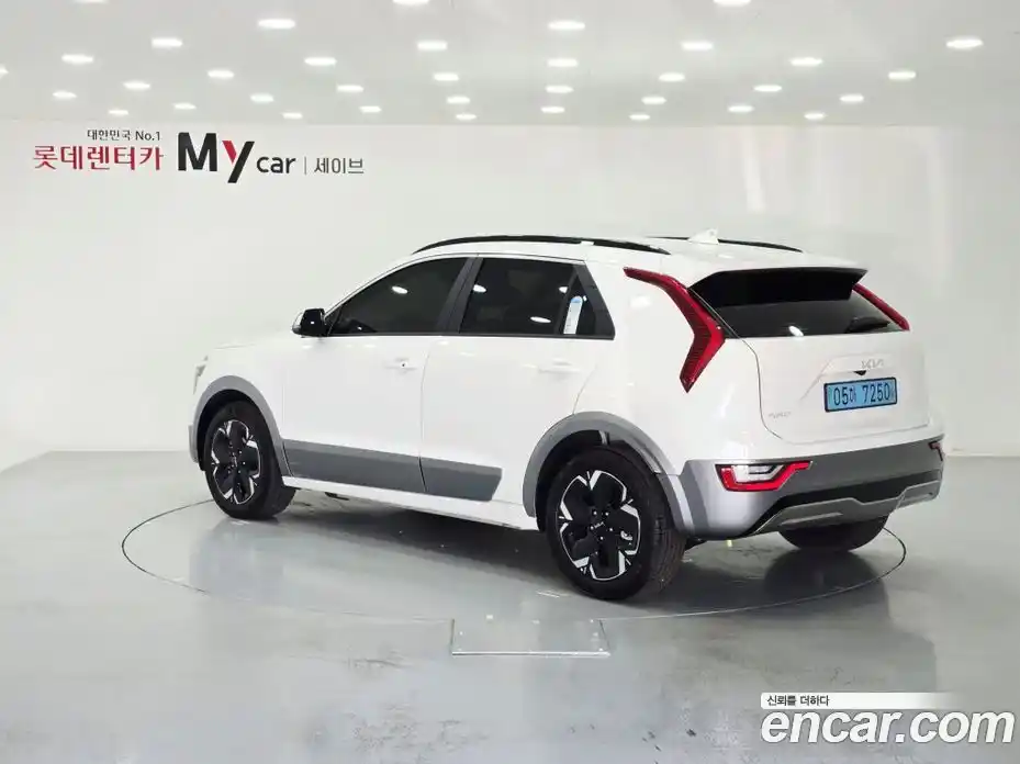 Kia Niro 2024 гидро, фото 3
