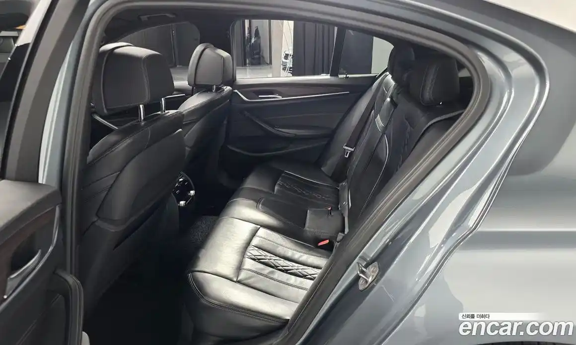 BMW 5 серия 2017 2.0 автомат (гидро), фото 17