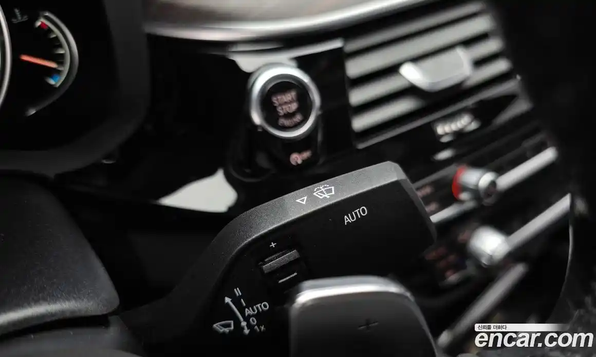 BMW 5 серия 2017 2.0 автомат (гидро), фото 22