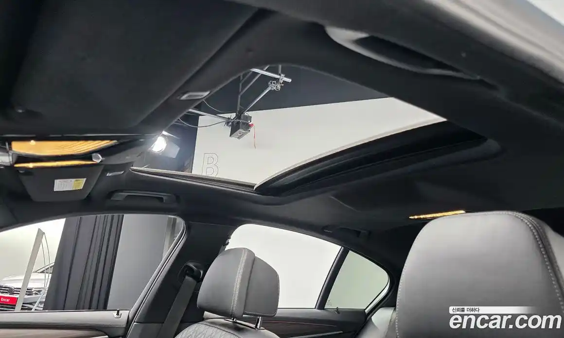 BMW 5 серия 2017 2.0 автомат (гидро), фото 31