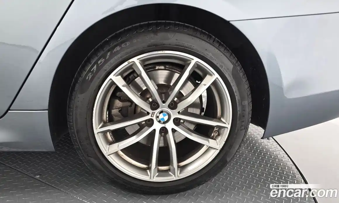 BMW 5 серия 2017 2.0 автомат (гидро), фото 6