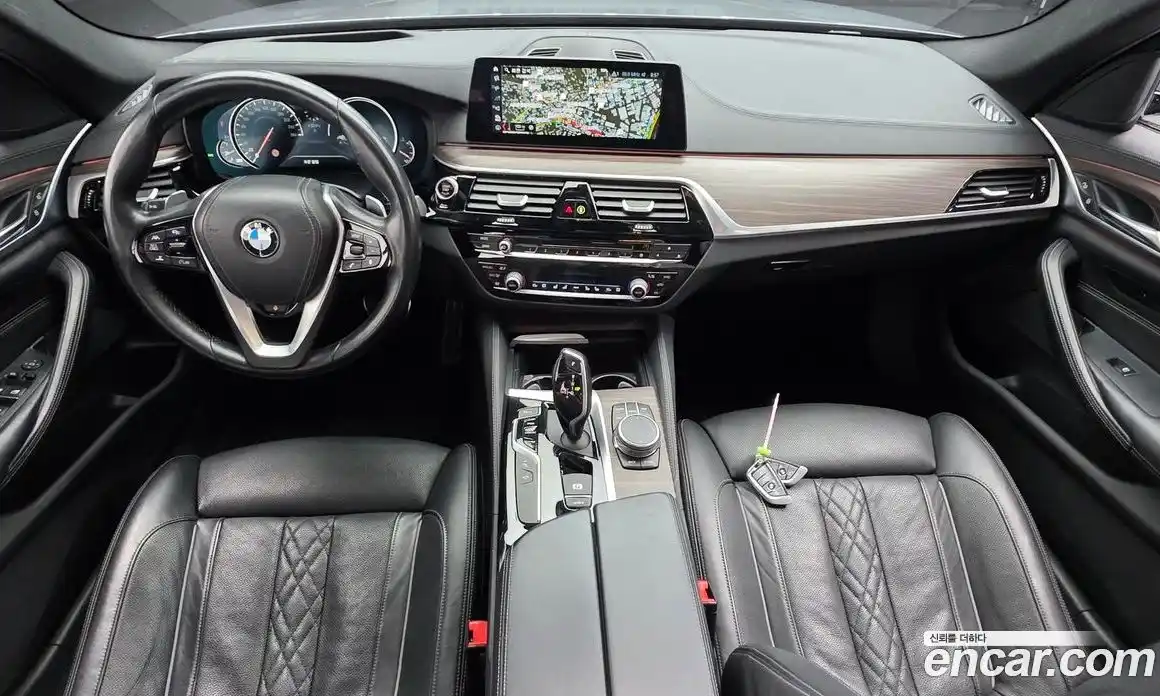 BMW 5 серия 2017 2.0 автомат (гидро), фото 9