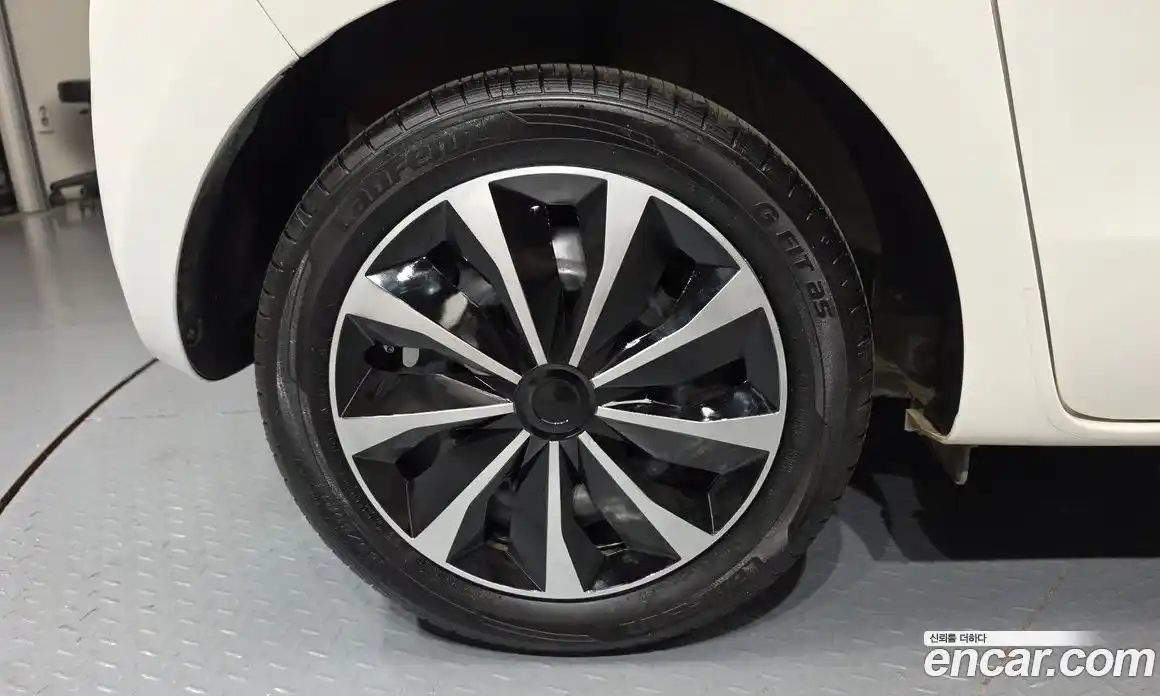 Kia Ray 2022 1.0 гидро, фото 5