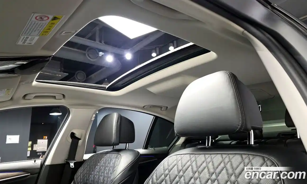 BMW 5 серия 2018 2.0 автомат (гидро), фото 22