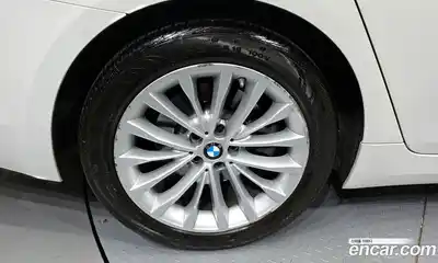 BMW 5 серия 2018 2.0 автомат (гидро), миниатюра 5