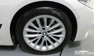BMW 5 серия 2018 2.0 автомат (гидро), миниатюра 7