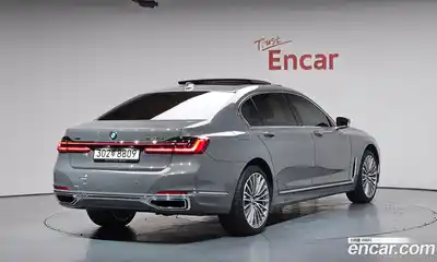 BMW 7-Series, 2021