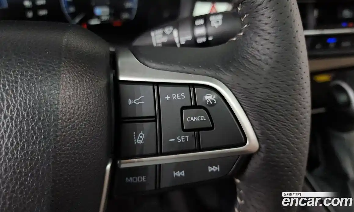 Toyota Sienna 2025 2.5 гидро, фото 22