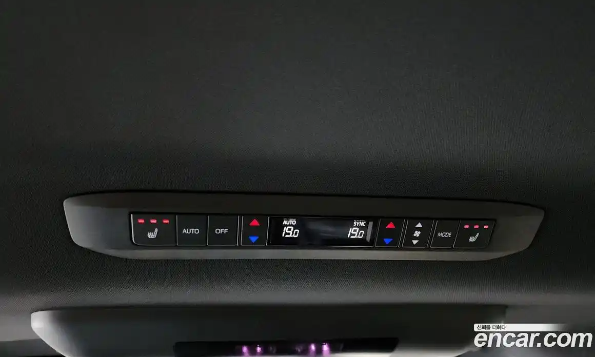 Toyota Sienna 2025 2.5 гидро, фото 28