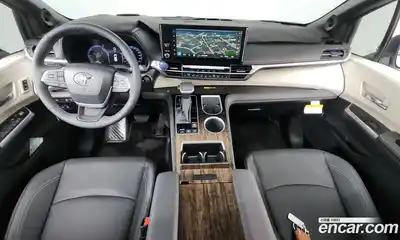 Toyota Sienna 2025 2.5 гидро, миниатюра 10