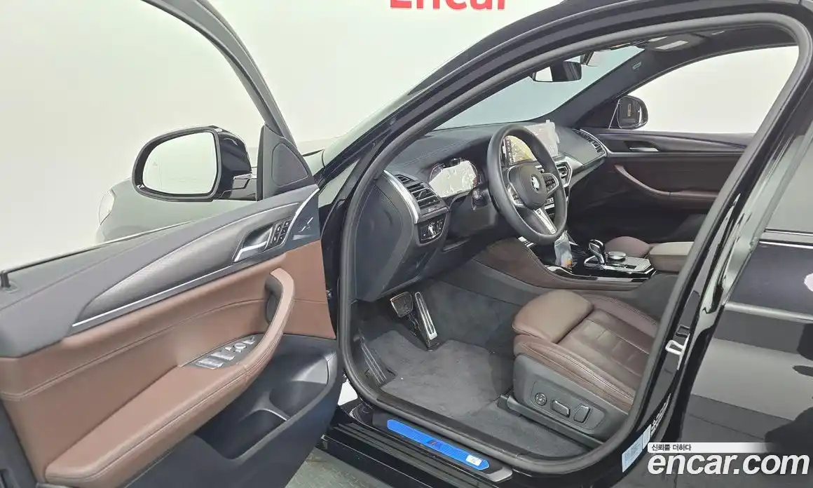 BMW X4 2025 2.0 гидро, фото 13