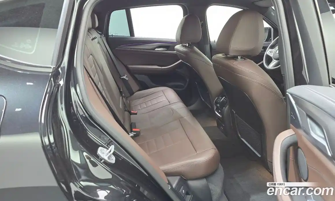 BMW X4 2025 2.0 гидро, фото 17