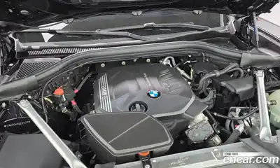 BMW X4 2025 2.0 гидро, миниатюра 6