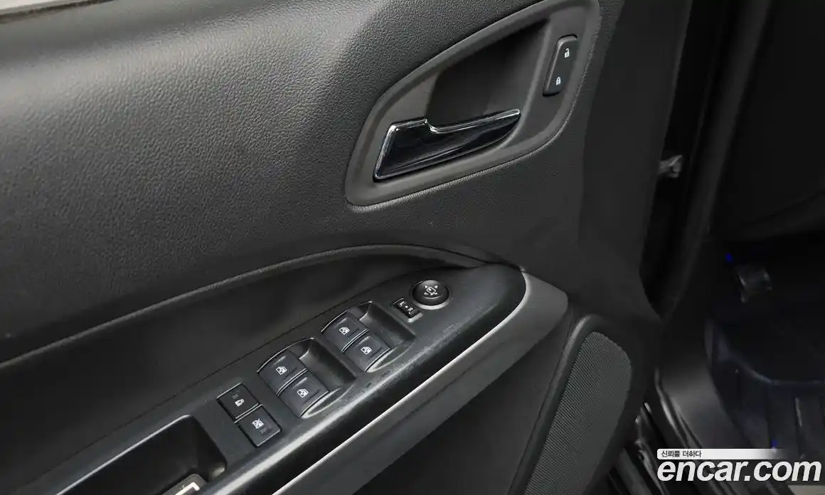 Chevrolet Colorado 2022 3.6 автомат (гидро), фото 15