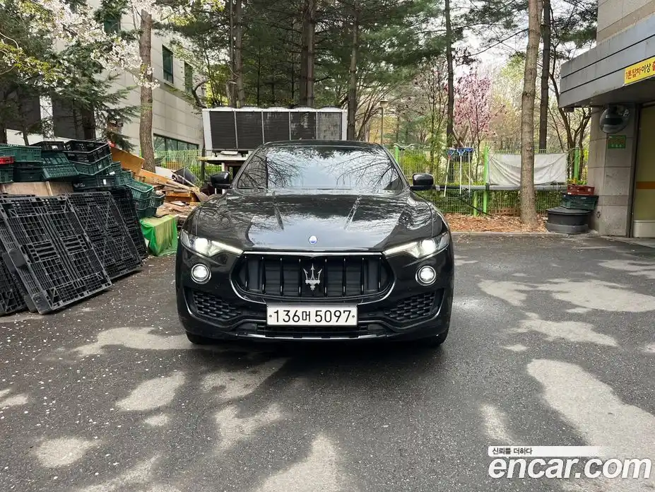 Maserati Levante 2017 3.0 гидро, фото 11