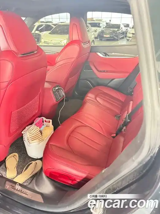 Maserati Levante 2017 3.0 гидро, фото 6
