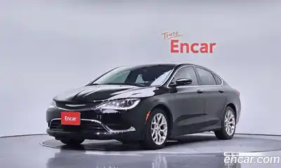 Chrysler 200