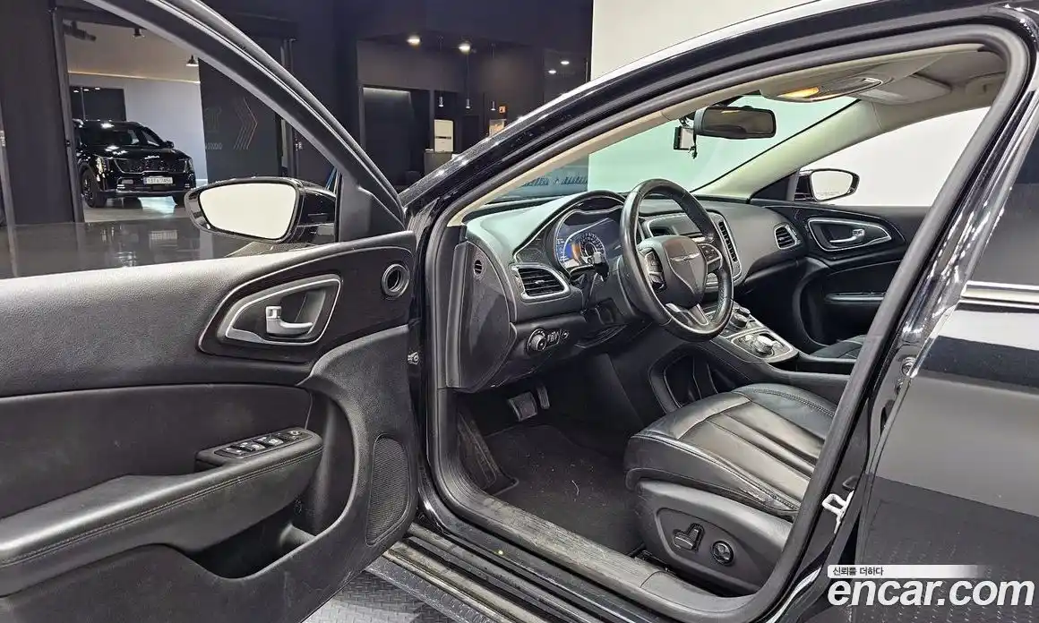 Chrysler 200 2015 3.6 гидро, фото 10