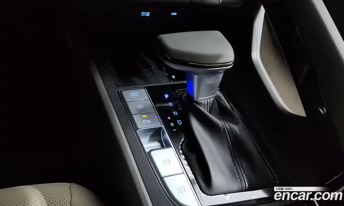 Hyundai Avante 2025 1.6 автомат (гидро), фото 17