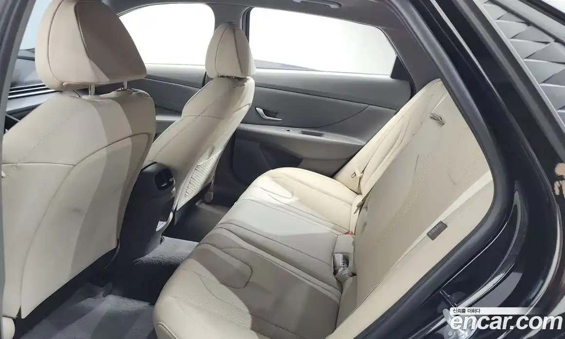 Hyundai Avante 2025 1.6 автомат (гидро), фото 25