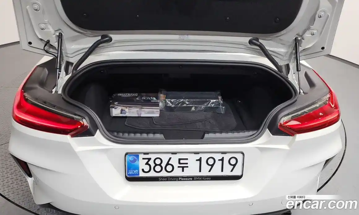 BMW Z4 2025 2.0 гидро, фото 23