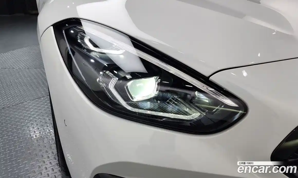 BMW Z4 2025 2.0 гидро, фото 8