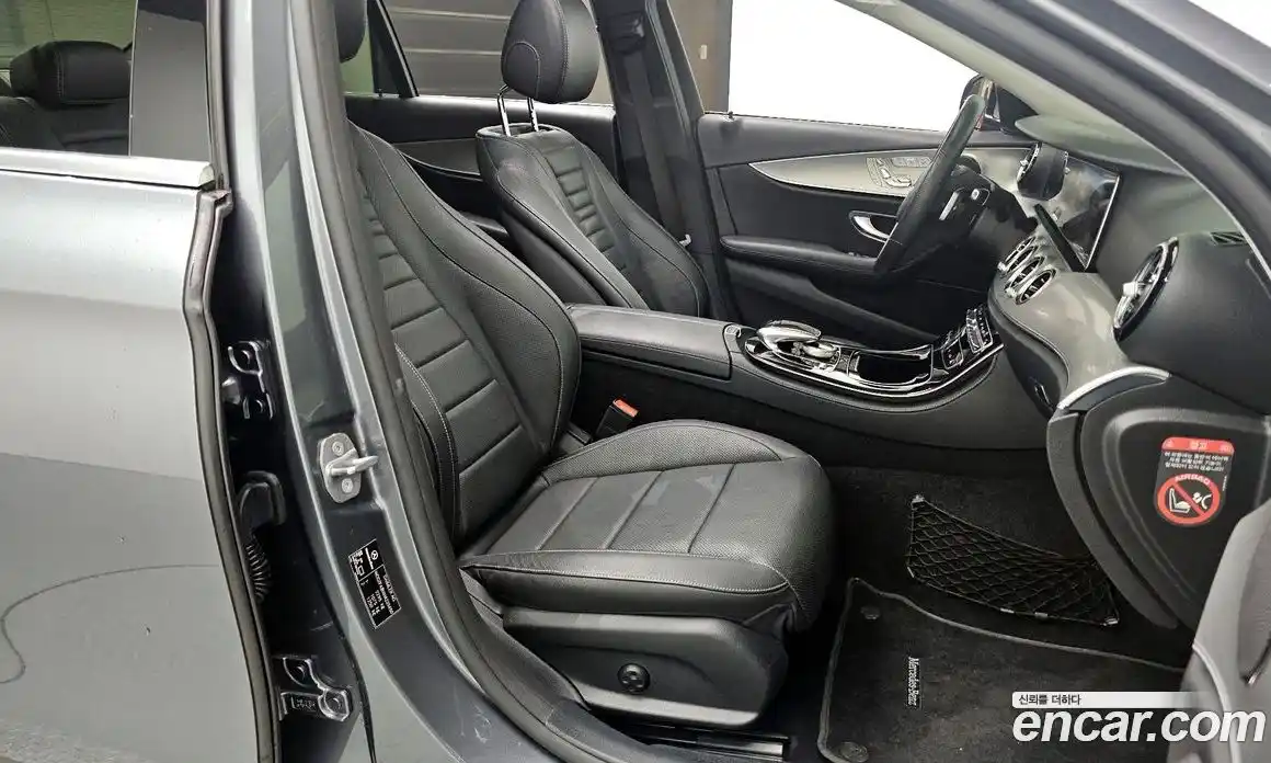 Mercedes-Benz E-Class 2017 2.0 автомат (гидро), фото 17