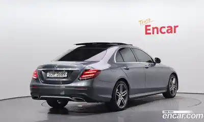 Mercedes-Benz E-Class 2017 2.0 автомат (гидро), миниатюра 2