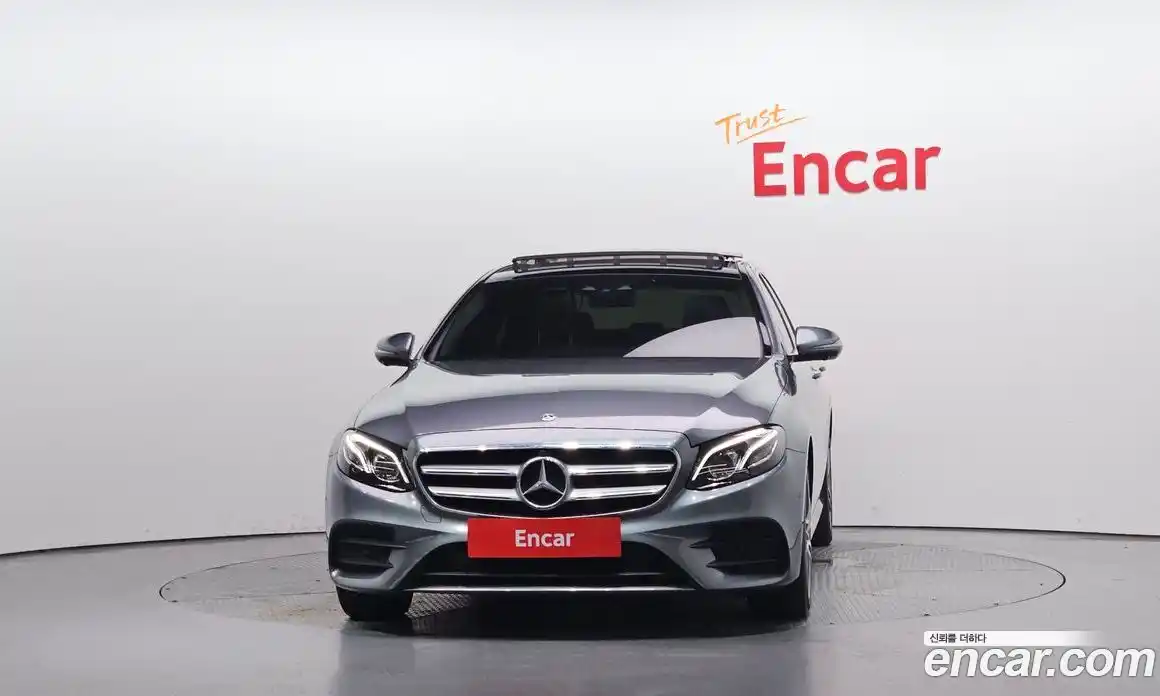Mercedes-Benz E-Class 2017 2.0 автомат (гидро), фото 3