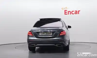 Mercedes-Benz E-Class 2017 2.0 автомат (гидро), миниатюра 4