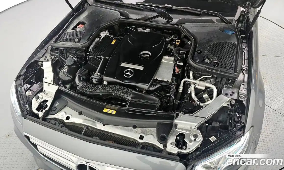 Mercedes-Benz E-Class 2017 2.0 автомат (гидро), фото 6