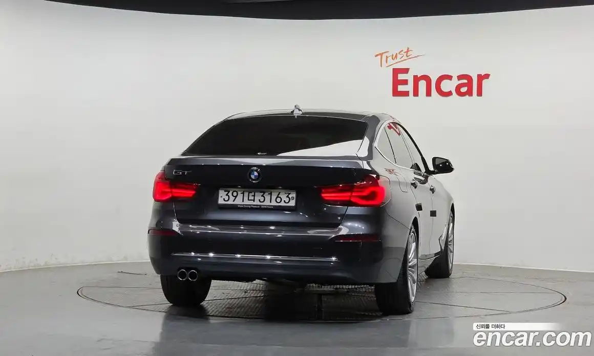 BMW 3 серия 2020 2.0 автомат (гидро), фото 4
