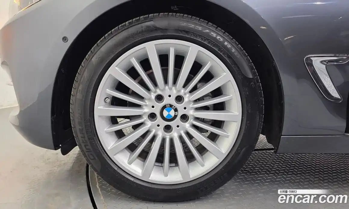 BMW 3 серия 2020 2.0 автомат (гидро), фото 5