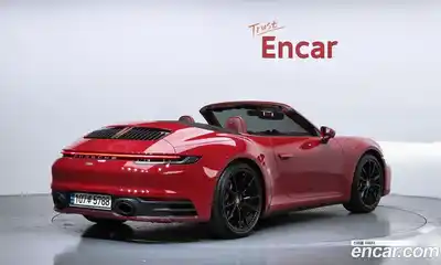Porsche 911 2021 3.0 автомат (гидро), миниатюра 2