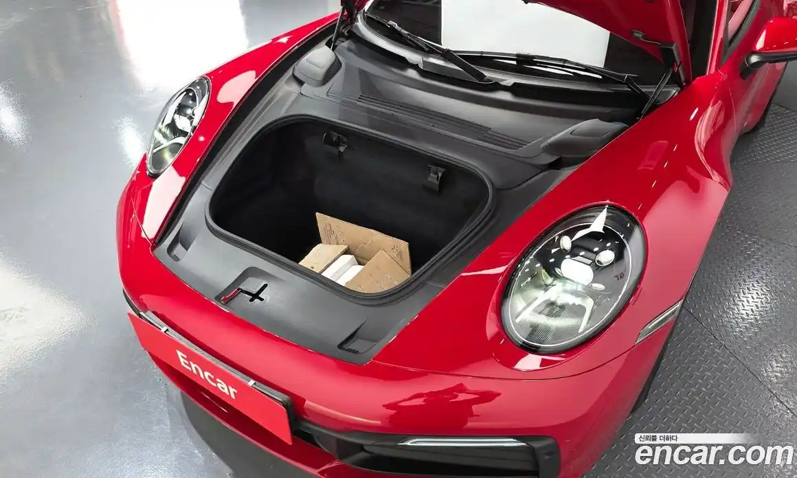 Porsche 911 2021 3.0 автомат (гидро), фото 6