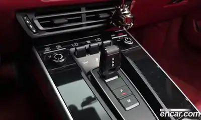 Porsche 911 2021 3.0 автомат (гидро), миниатюра 9