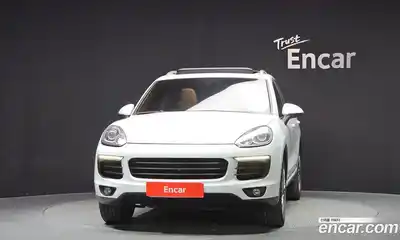 Porsche Cayenne 2016 3.0 автомат (гидро), миниатюра 3