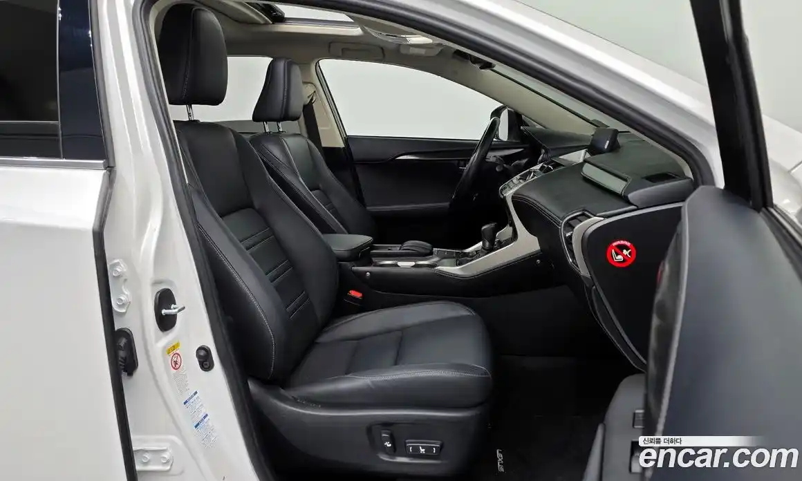 Lexus NX 2017 2.5 гидро, фото 11
