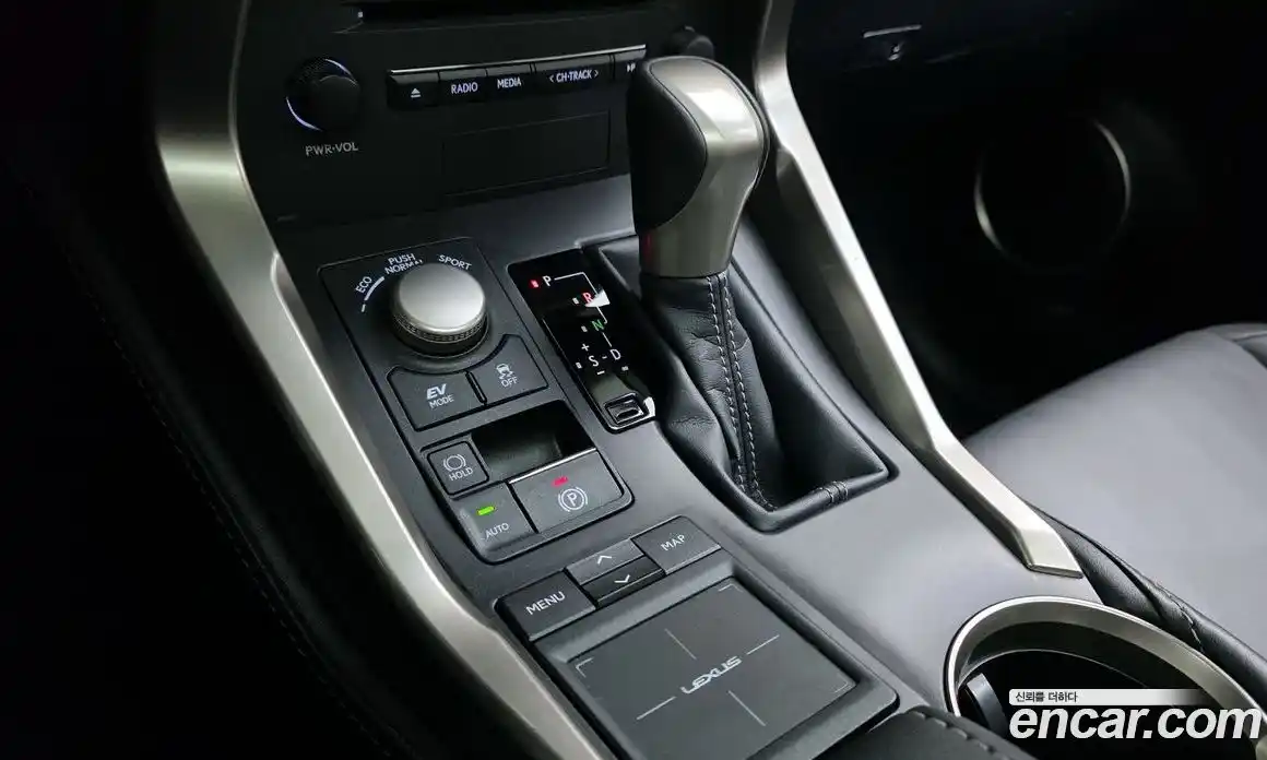 Lexus NX 2017 2.5 гидро, фото 9