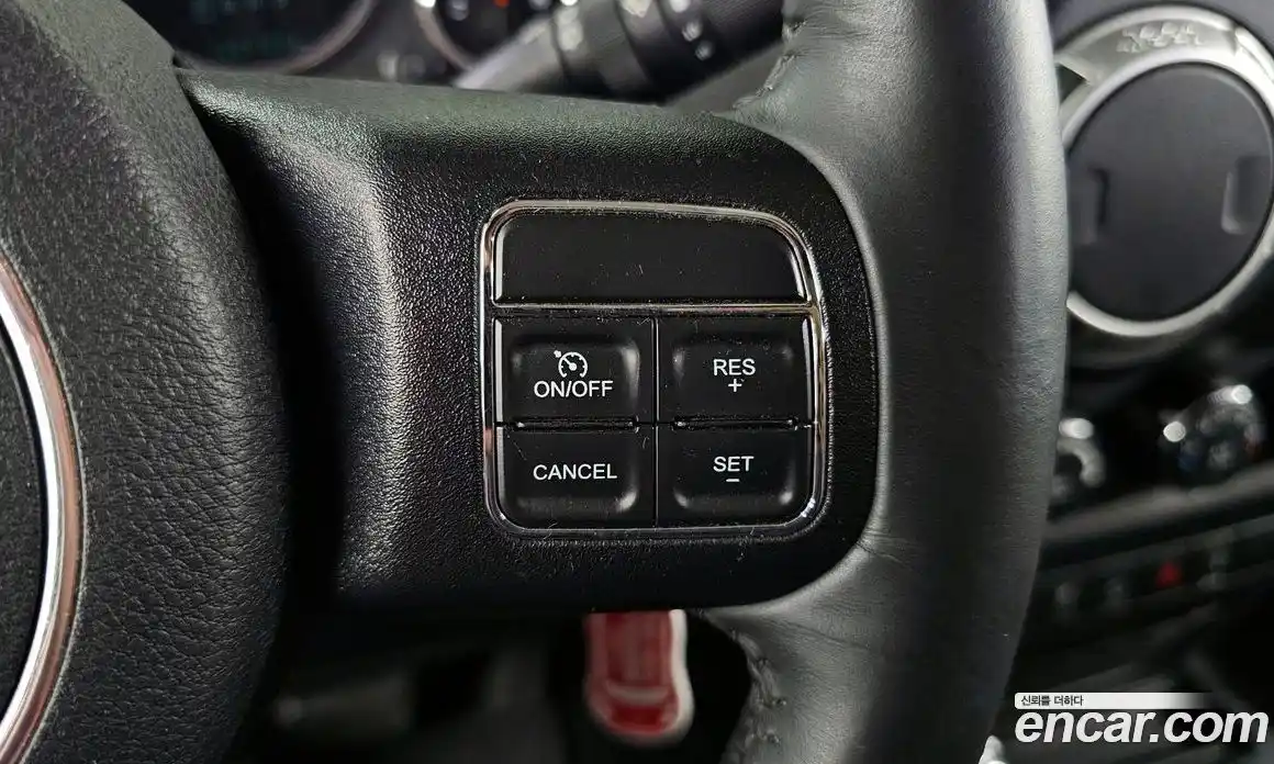 Jeep Wrangler 2016 3.6 автомат (гидро), фото 16
