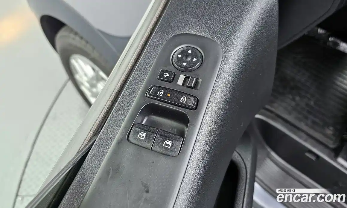 Hyundai Staria 2024 1.6 гидро, фото 17