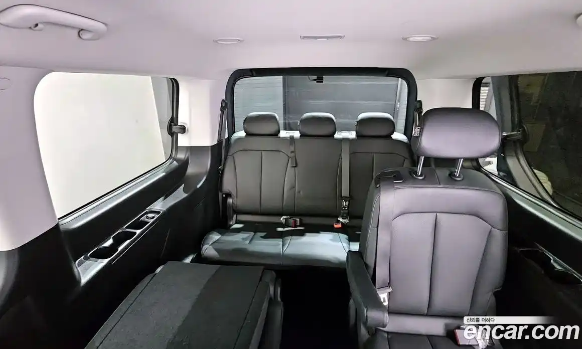 Hyundai Staria 2024 1.6 гидро, фото 19