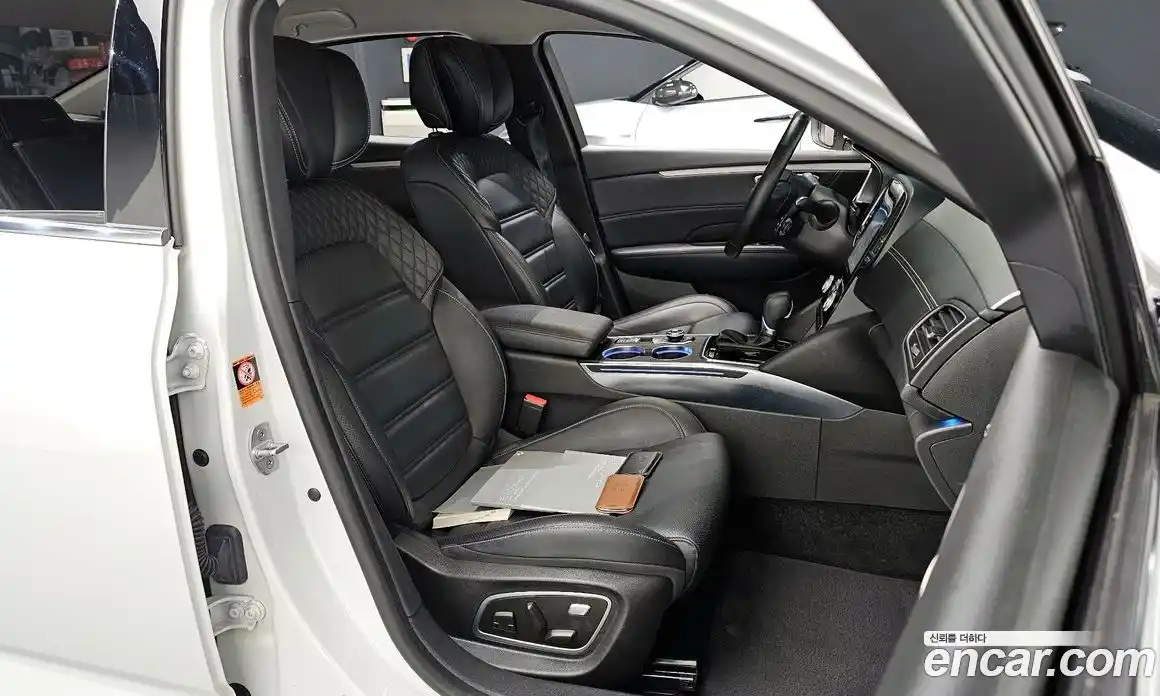 Renault SM6 2022 1.3 гидро, фото 16