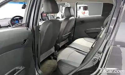 Chevrolet Spark 2013 1.0 автомат (гидро), миниатюра 11