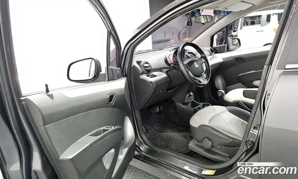 Chevrolet Spark 2013 1.0 автомат (гидро), фото 10