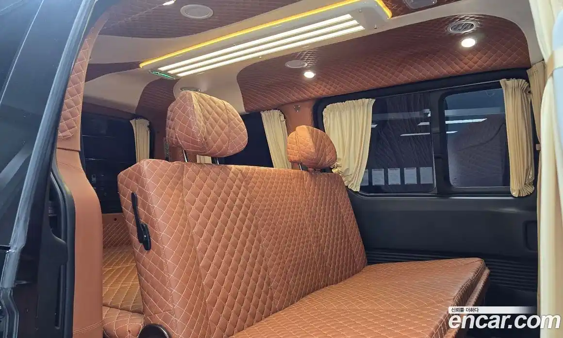 Hyundai Staria 2022 3.5 гидро, фото 15