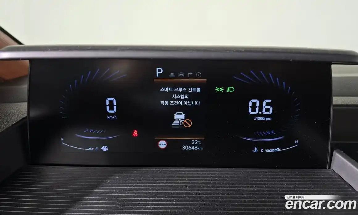 Hyundai Staria 2022 3.5 гидро, фото 8