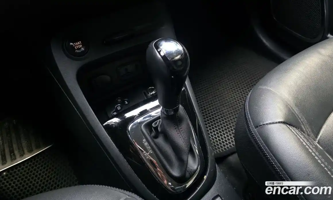 Renault QM3 2015 1.5 гидро, фото 12